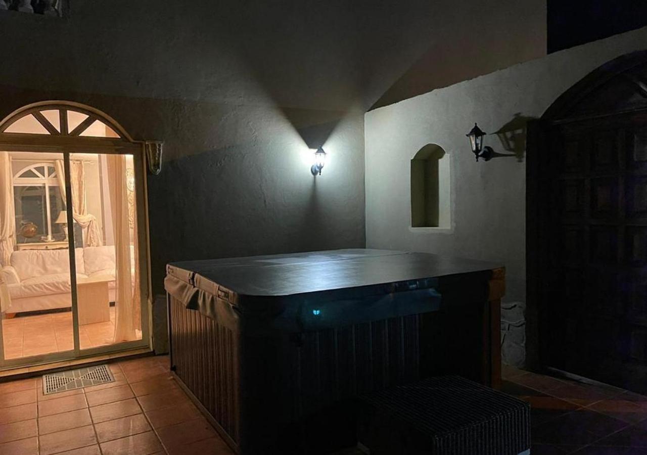 Amazing View El Medano Villa In With Jacuzzi المظهر الخارجي الصورة